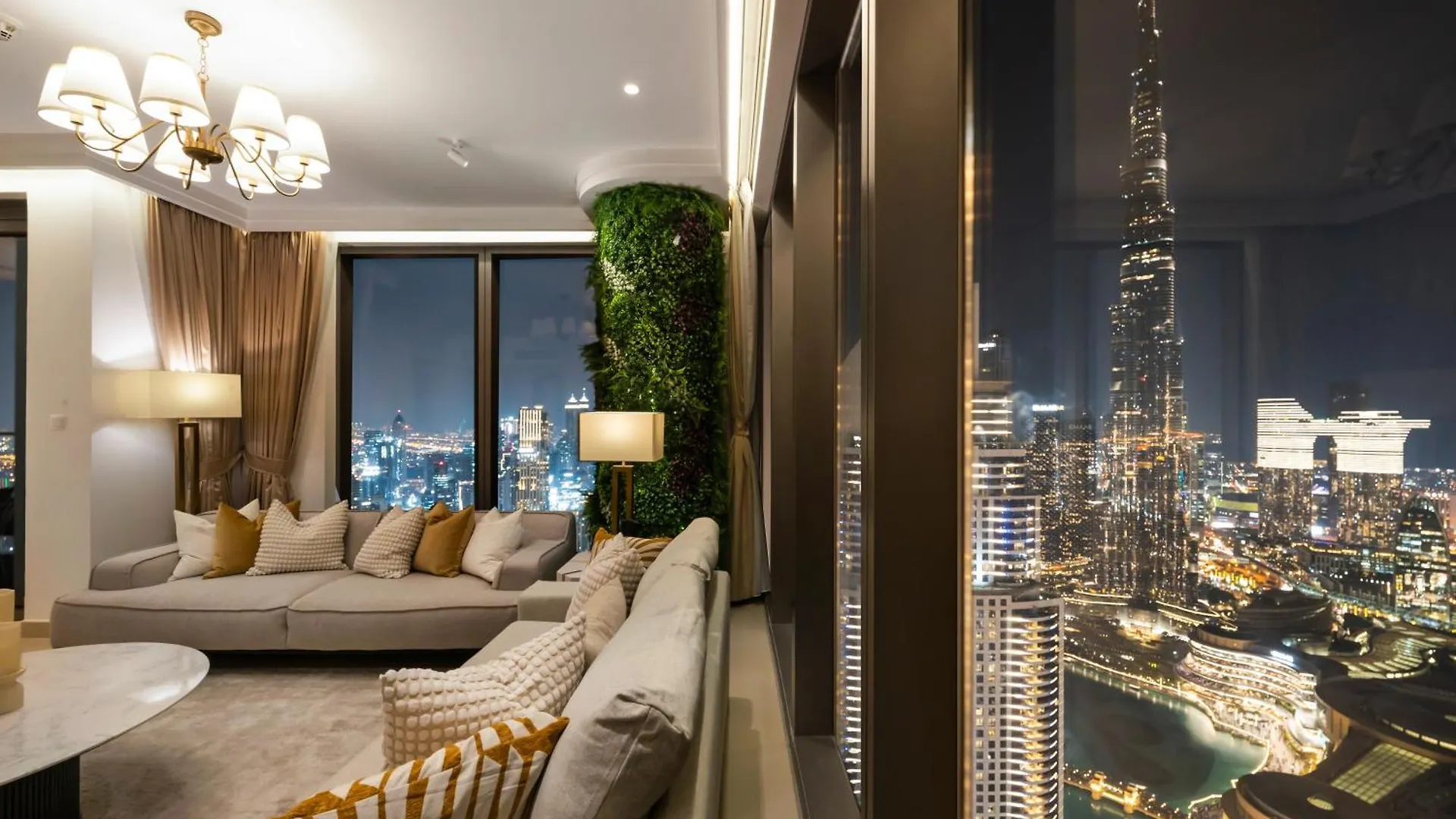 Stunning 2Br-Burj View -Connected To Dubai Mall Apartment